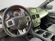 2019 Dodge Grand Caravan GT | Single-DVD Rear Entertainment - Photo 14