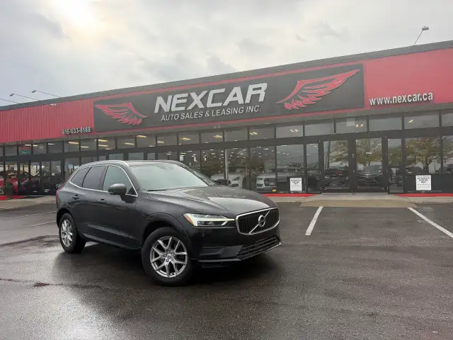 2018 Volvo XC60 MOMENTUM AWD LEATHER PAN/ROOF B/SPOT REAR CAMERA