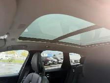 2018 Volvo XC60 MOMENTUM AWD LEATHER PAN/ROOF B/SPOT REAR CAMERA - Photo 26