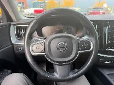 2018 Volvo XC60 MOMENTUM AWD LEATHER PAN/ROOF B/SPOT REAR CAMERA - Photo 29
