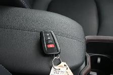 2024 Toyota RAV4 Hybrid LIMITED AWD | Clean CARFAX | 27,084 km | - Photo 37