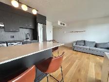 Loft studio entièrement meublé à louer Saint-Jean-Baptiste juin - Photo 2