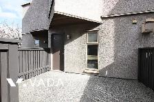 Laurel Court 1 BR Townhouse Rental 8-870 West 7th Ave Vancouver: - Photo 2