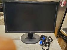 LG monitor