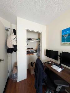 Room for Rent (YorkU Village) - Photo 2
