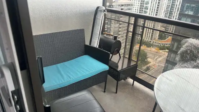 Looking for mover today 2 pm in downtown.