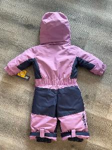 OshKosh Children’s Snowsuit (Brand New - 12M) - Photo 2