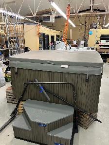 Hot Tubs Sale! All tubs must go! - Photo 8