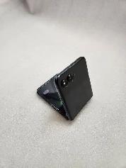 Moto Razer  2025 256gb 3 Months Warranty W/Charger - Photo 3
