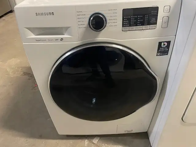 Mini laveuse seule frontale blanche 24'' Samsung