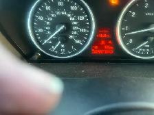 BMW X-5 SUV - Photo 9
