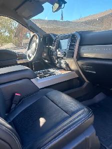 TRUCK FOR SALE - Photo 3