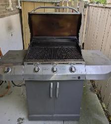 Propane BBQ for sale - Photo 2