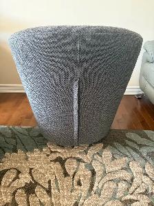 Swivel Accent Chairs - 2 - Photo 3