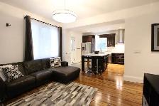 Luxury 2-Bedroom Apartment for Rent – The Beaches, Toronto - Photo 3