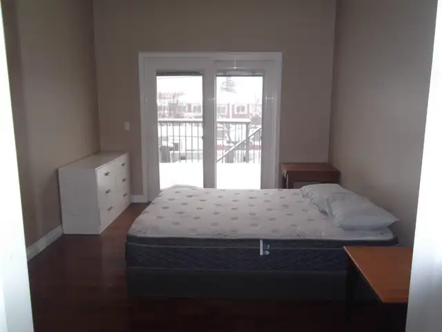 Fully Furnished Room