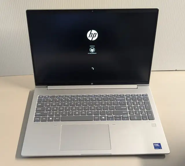 Like-New HP ProBook 460 G11 Ultra 7-155U 16G 512GB Laptop