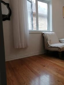 Nice big room(Yonge Street/Elgin Mills West) - Photo 2