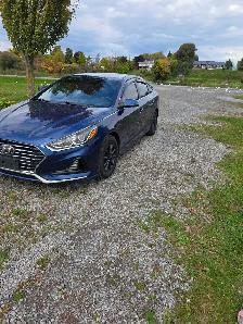 2018 Hyundai Sonata - Photo 2