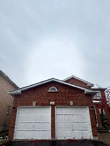 ⭐️NEW GARAGE DOORS⭐️ - Photo 6