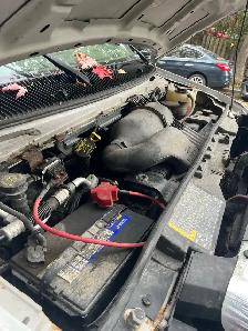 2009 FORD E250 FORGONNETTE avec PLATE-FORME ÉLÉVATRICE Électriqu - Photo 4