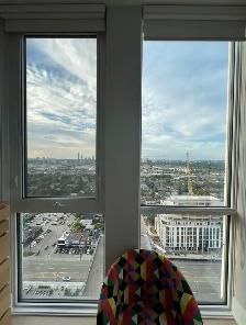 Private room with private washroom available at penthouse - Photo 5