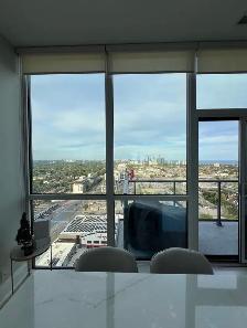 Private room with private washroom available at penthouse - Photo 10