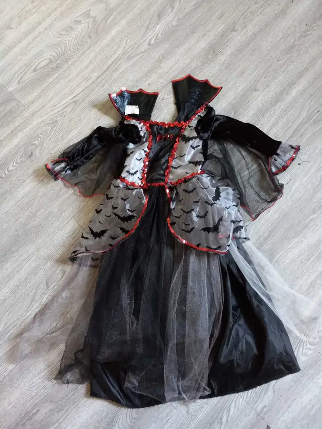 bat dress costume 5-6 old