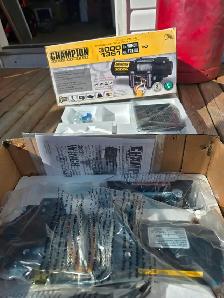 Assortment of used and new tools - Photo 3