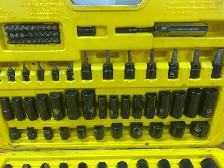 Stanley 122 Piece Socket Set - Photo 3