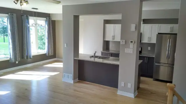 Orleans 3BR Executive Townhouse - NOT TO BE MISSED