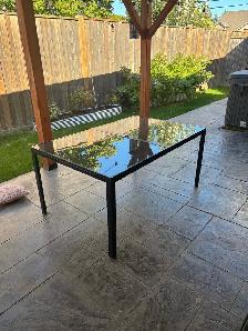 patio dining table