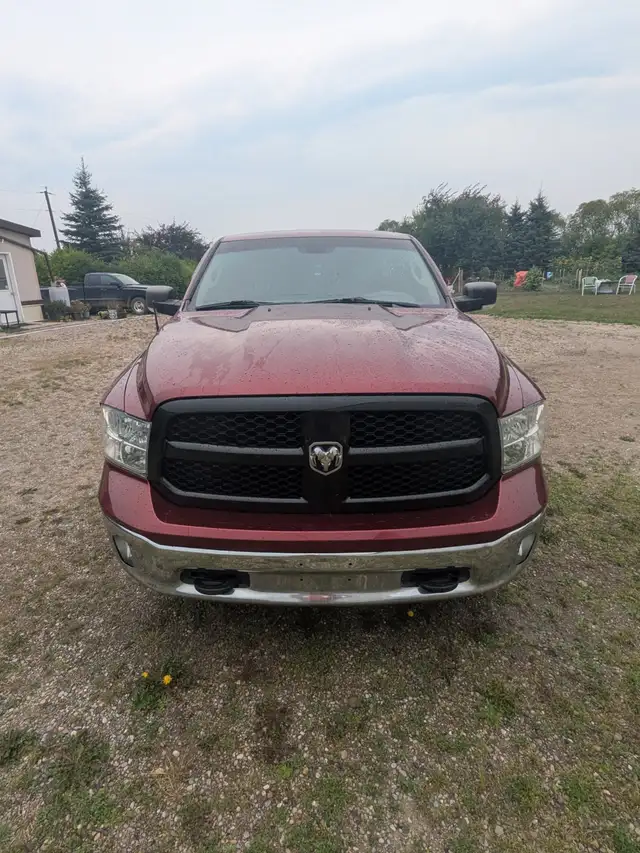 2017 Dodge Ram 4x4 with Topper