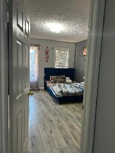 private master bedroom for rent - Photo 3