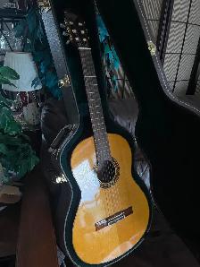 OLD FART has  four nice guitars for sale. - Photo 3