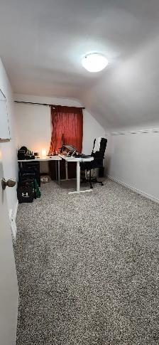 Main Unit 3-Bedroom, 2.5-Bath | Private Deck | 2 Cars - Photo 8