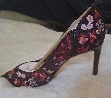 LOOK  Crazy shoe sale ! - Photo 2