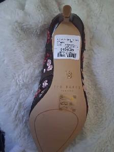 LOOK  Crazy shoe sale ! - Photo 3