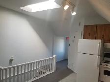 Cozy One Bedroom Apartment for Rent in Centretown - Photo 2