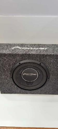 Pioneer 10' Sub Box 17.5' X 13.5' X 8.5'