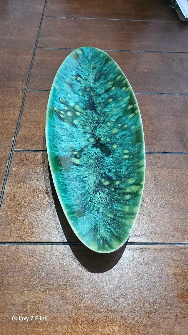 Beau centre de table en céramique vintage de Beauce Canada 65