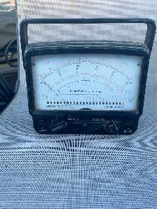 VINTAGE ASSORTED ELECTRONICS TESTING EQUIPMENT - Photo 7