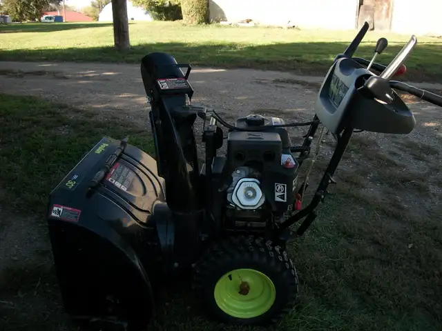 30' Poulan Snowblower