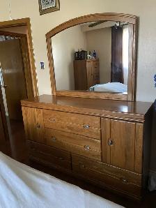 Bedroom Furniture - Photo 2
