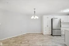 Renovated Pet-Friendly 2 Bed   Den Oxford Condo, Titled Parking - Photo 5