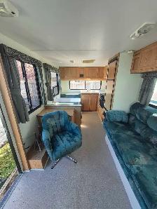 1996 prospector 5th wheel - Photo 2