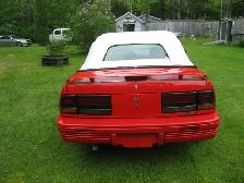1993 Pontiac Sunbird - Photo 3