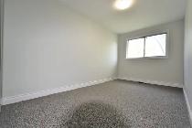 Charming 3 Bed, 1 Bath Main Floor, College Cres. - Photo 17