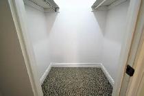 Charming 3 Bed, 1 Bath Main Floor, College Cres. - Photo 19