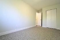 Charming 3 Bed, 1 Bath Main Floor, College Cres. - Photo 23